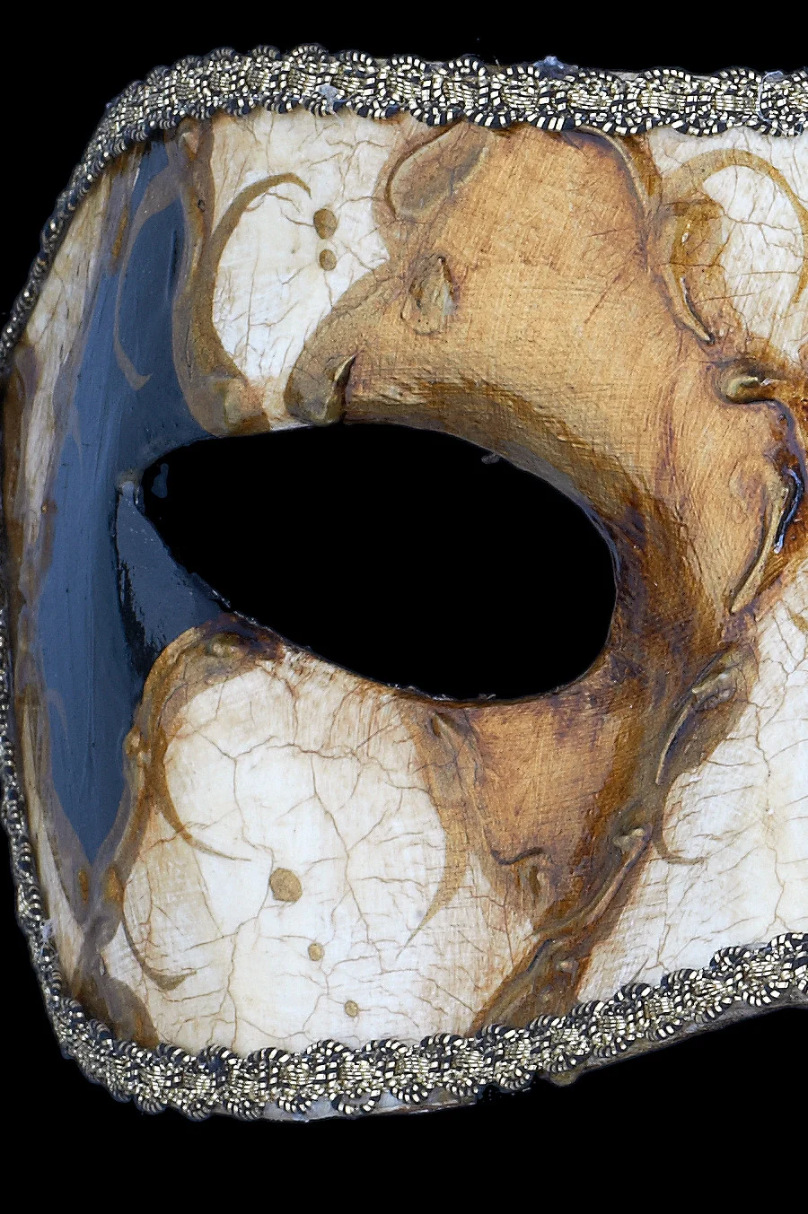 Mascherina a Rombi Oro E Nero Craquelé - Image 3