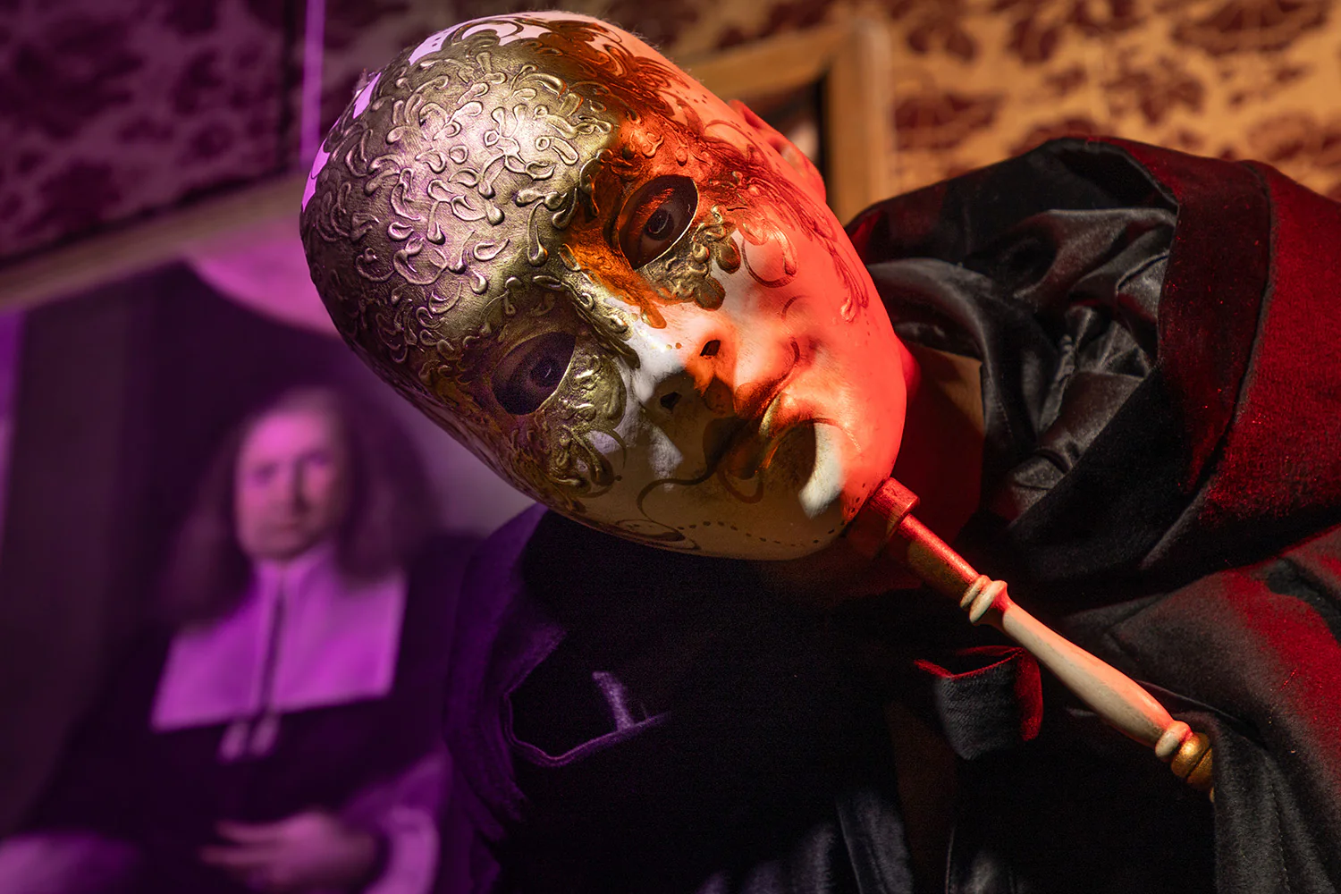 Volto con Bastone Bianco E Oro - Image 5